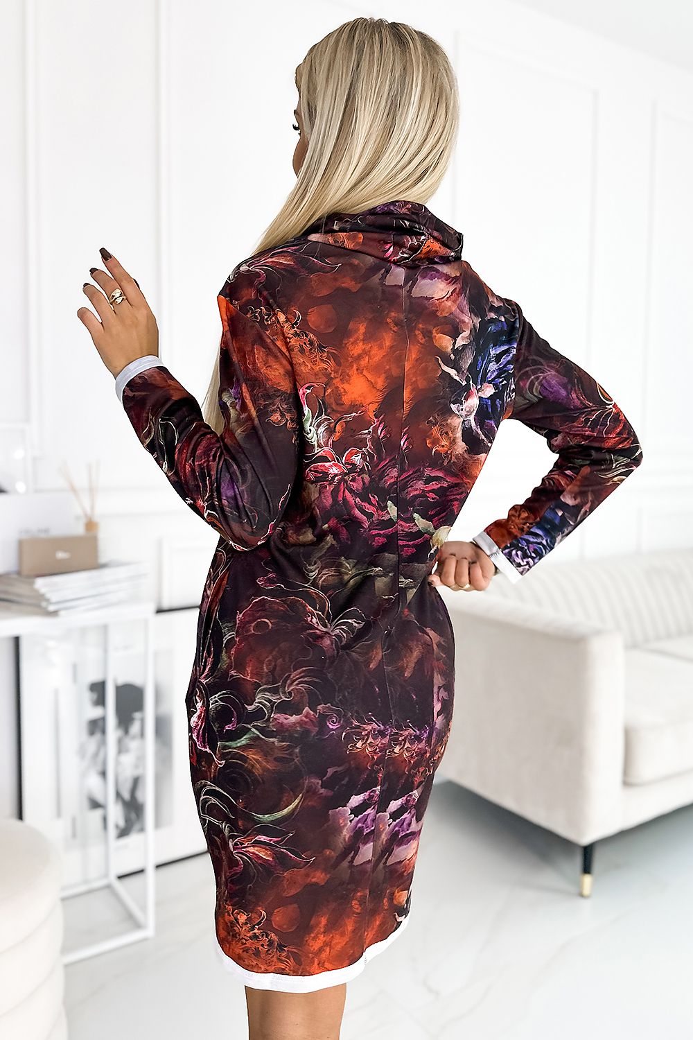 Robe de jour model 190637 Numoco