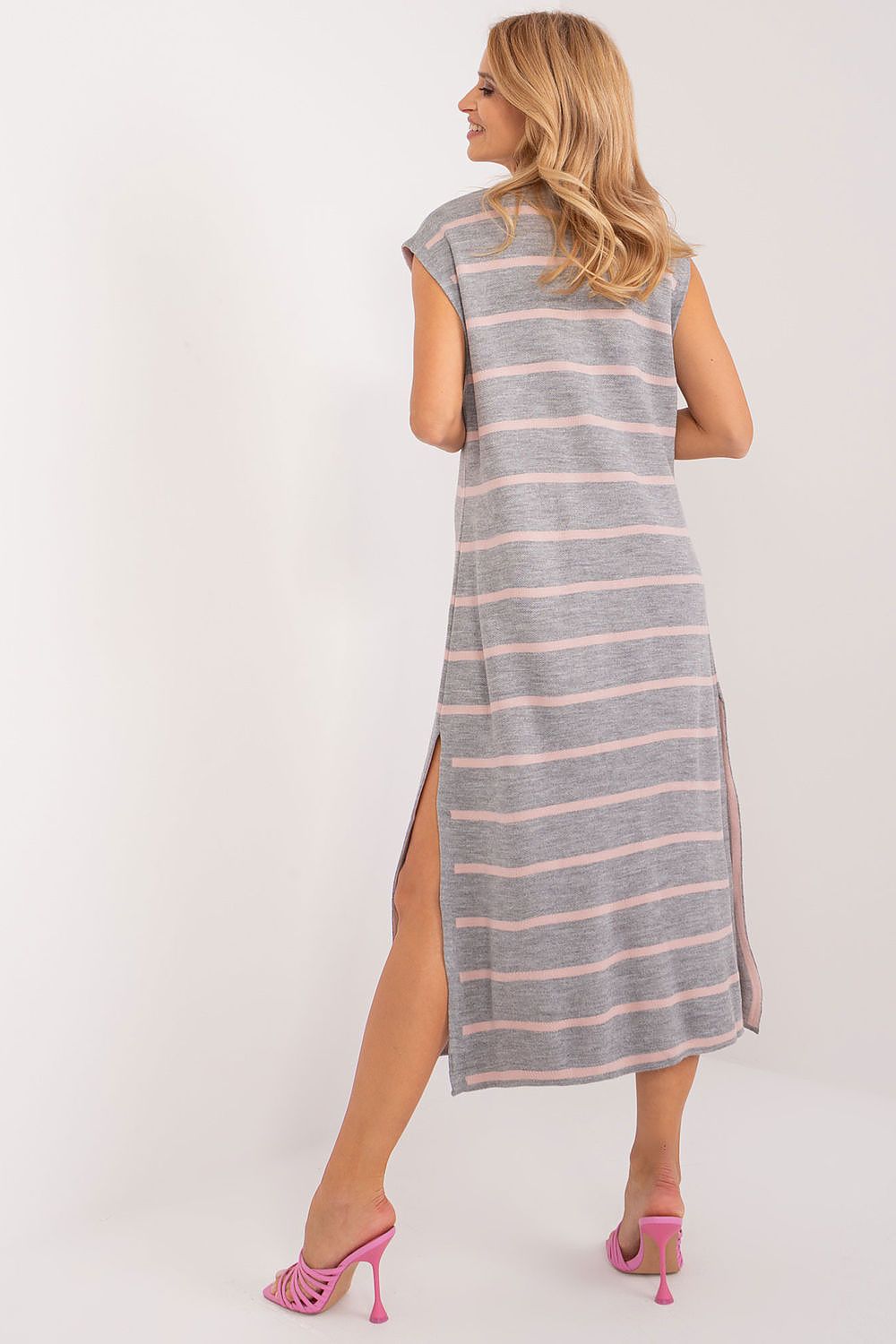 Robe de jour model 194226 Badu