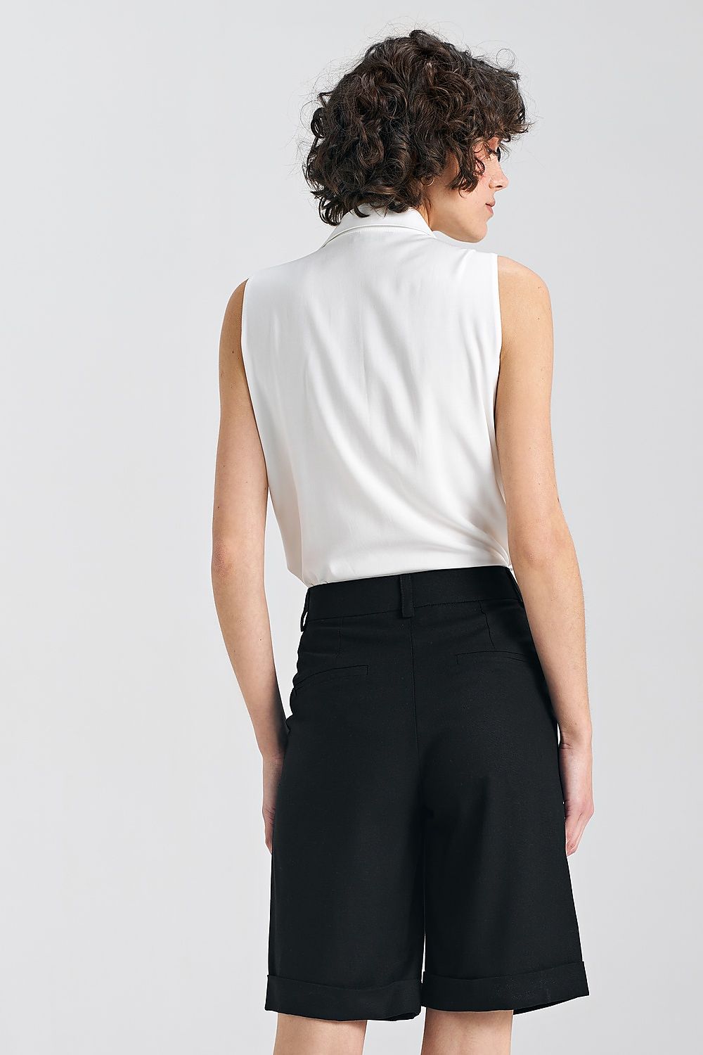 Chemise model 195173 Nife