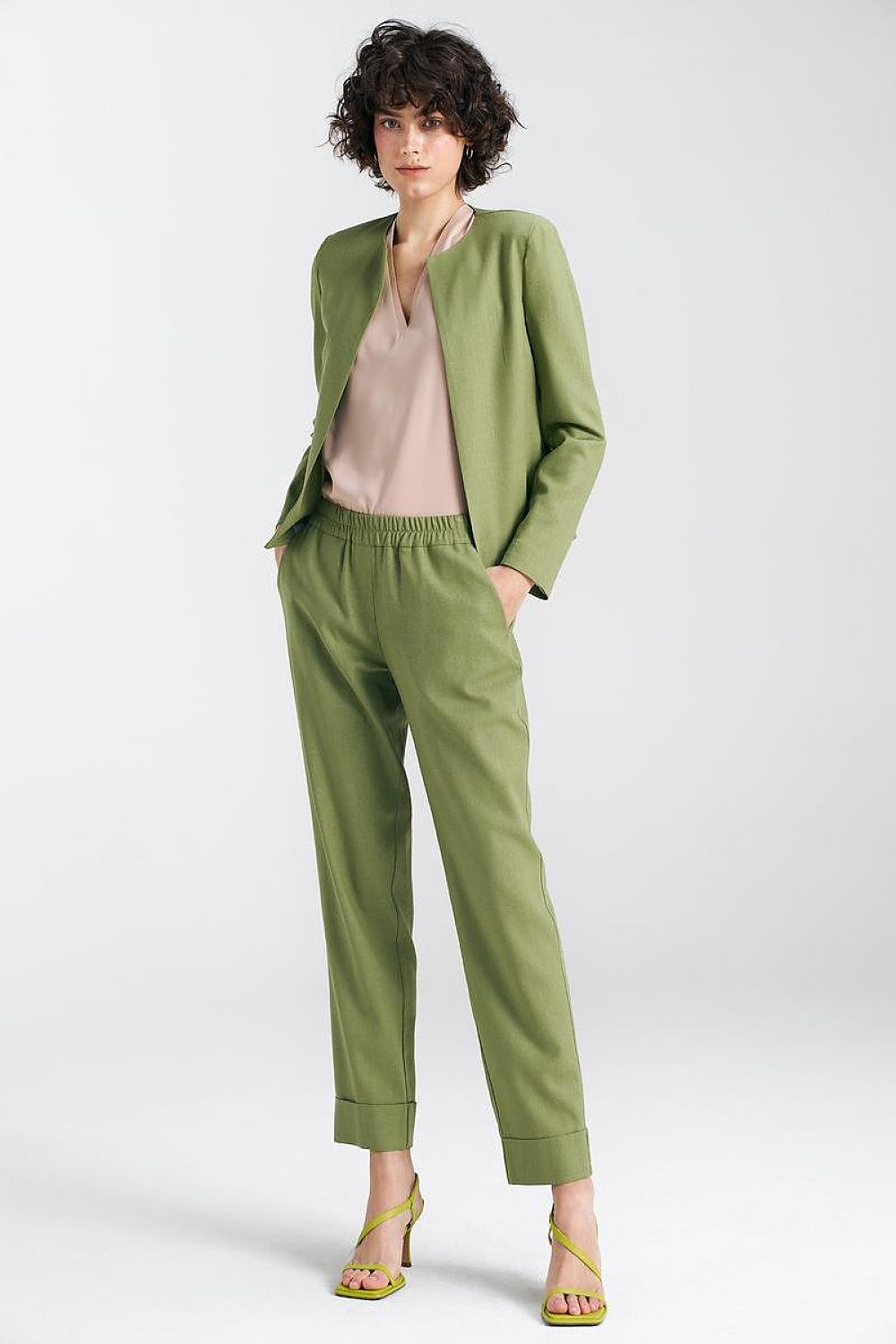 Blazer femme model 195460 Nife