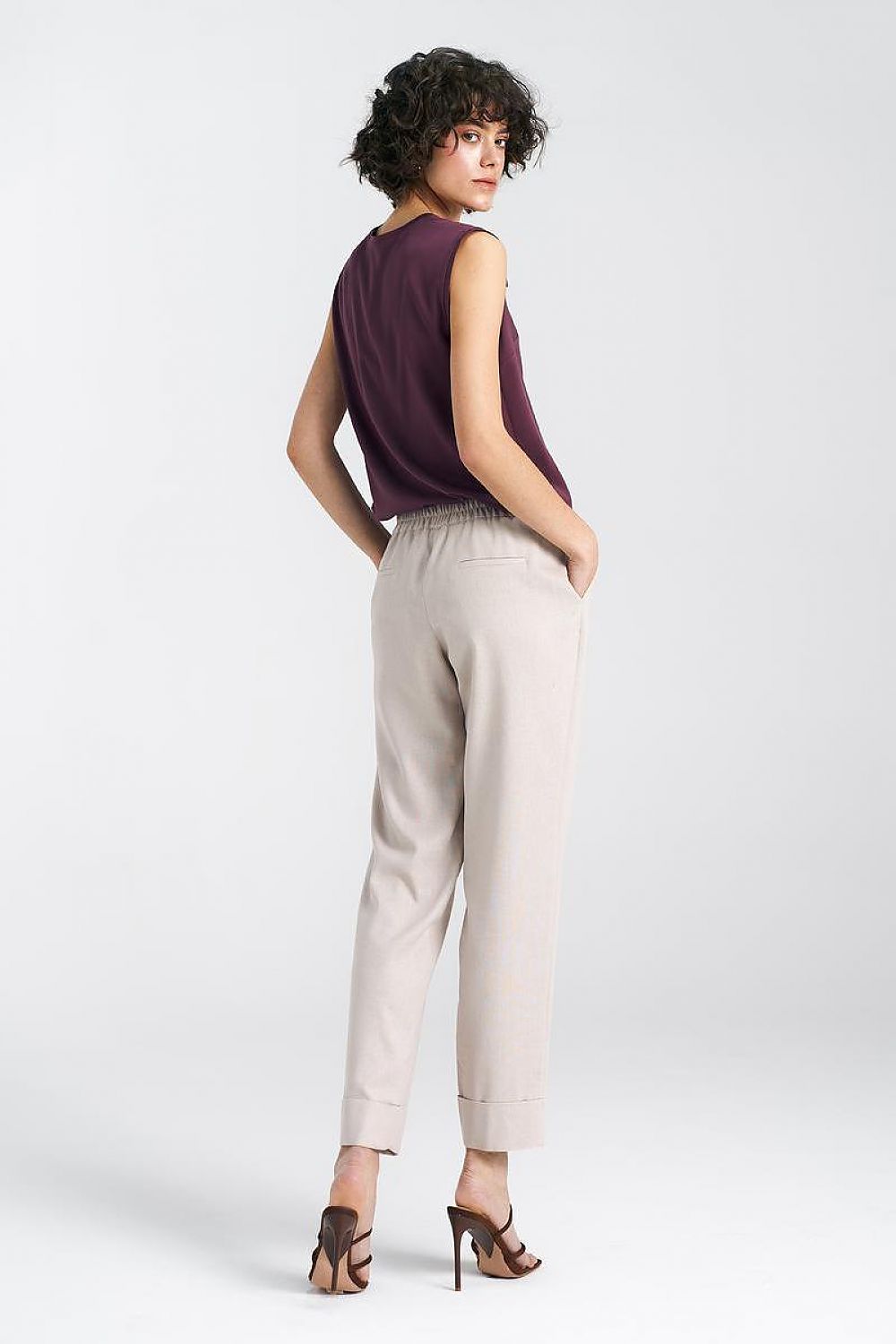 Pantalon femme model 195464 Nife