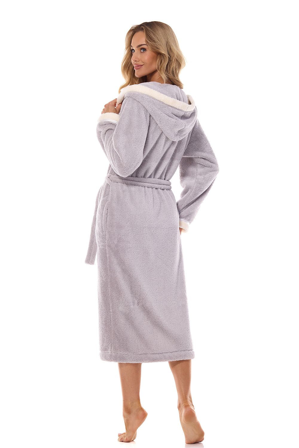 Peignoir model 199369 L&L collection