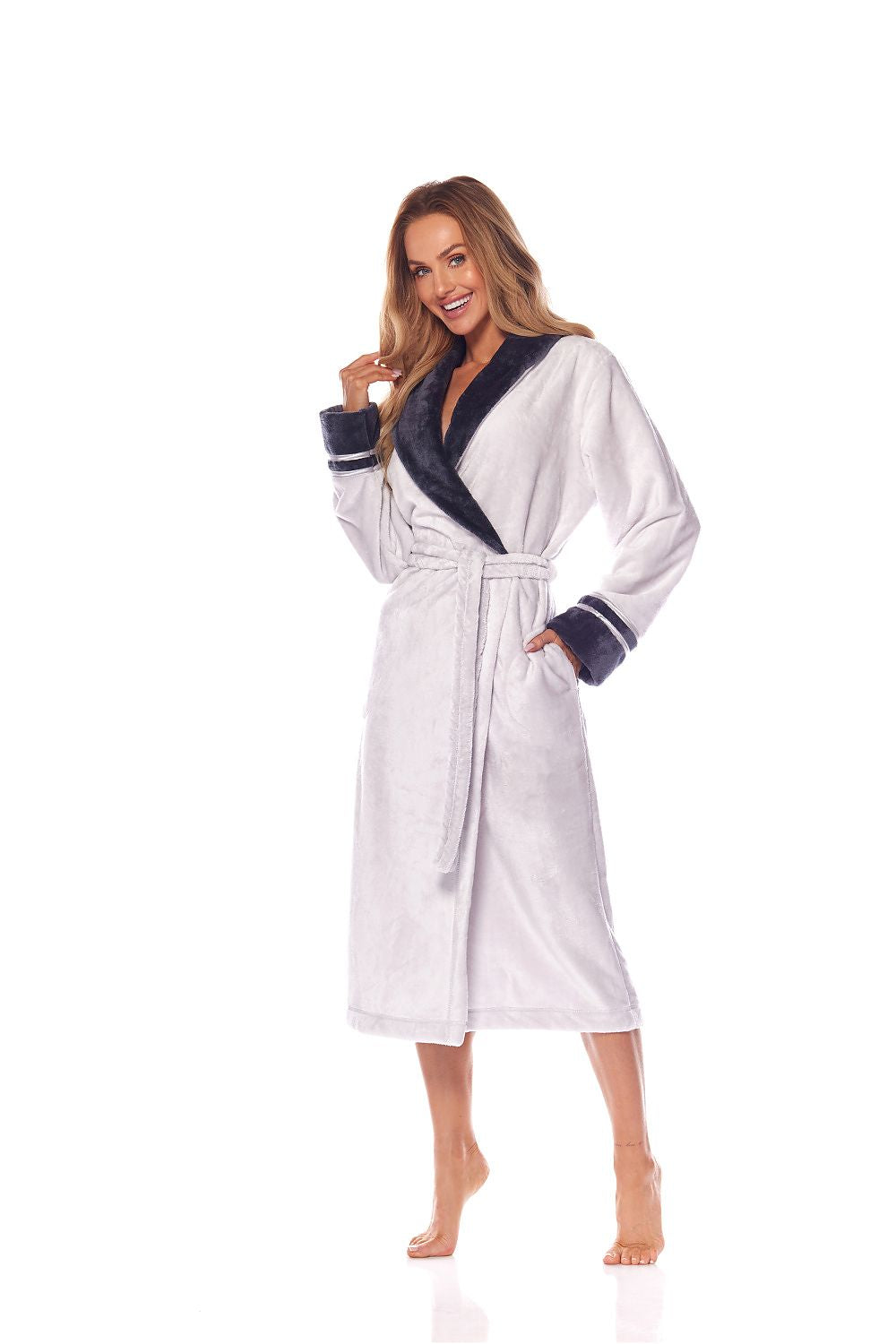 Peignoir model 199721 L&L collection
