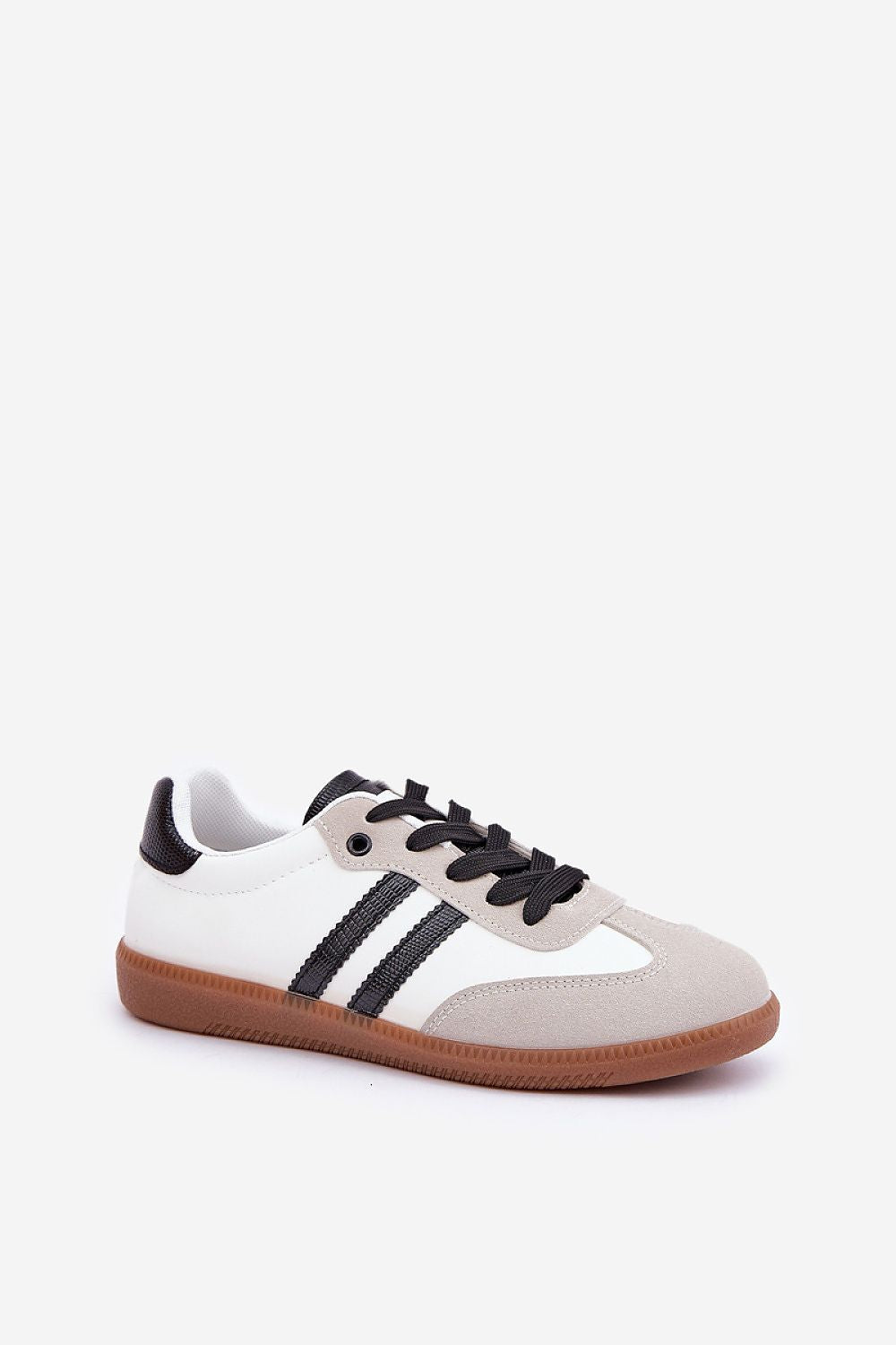 Baskets model 206795 Step in style