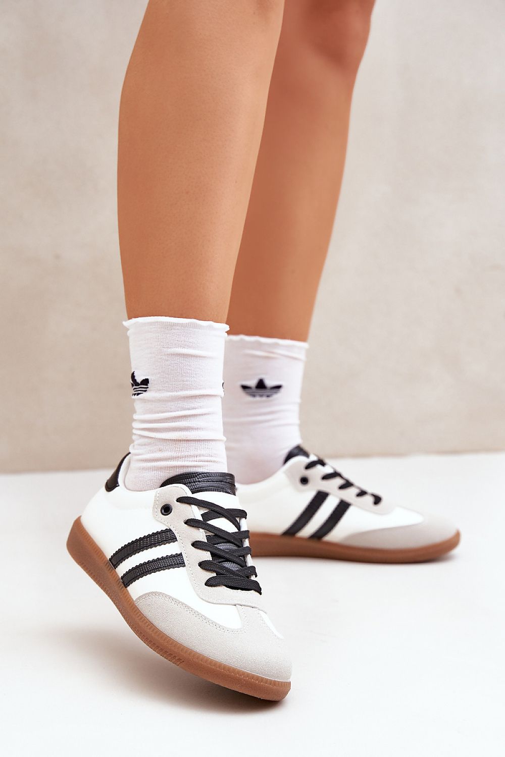 Baskets model 206795 Step in style