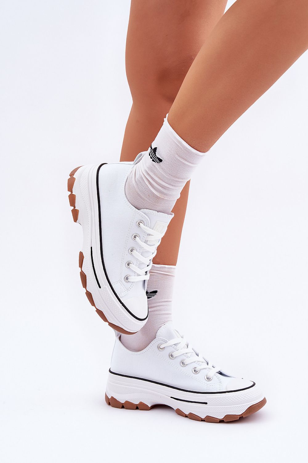 Baskets model 206797 Step in style