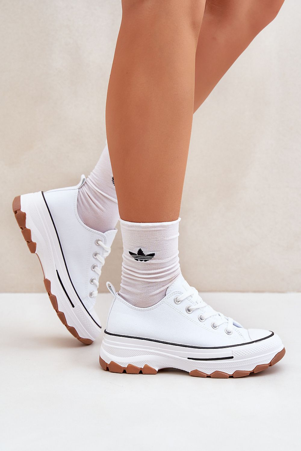 Baskets model 206797 Step in style