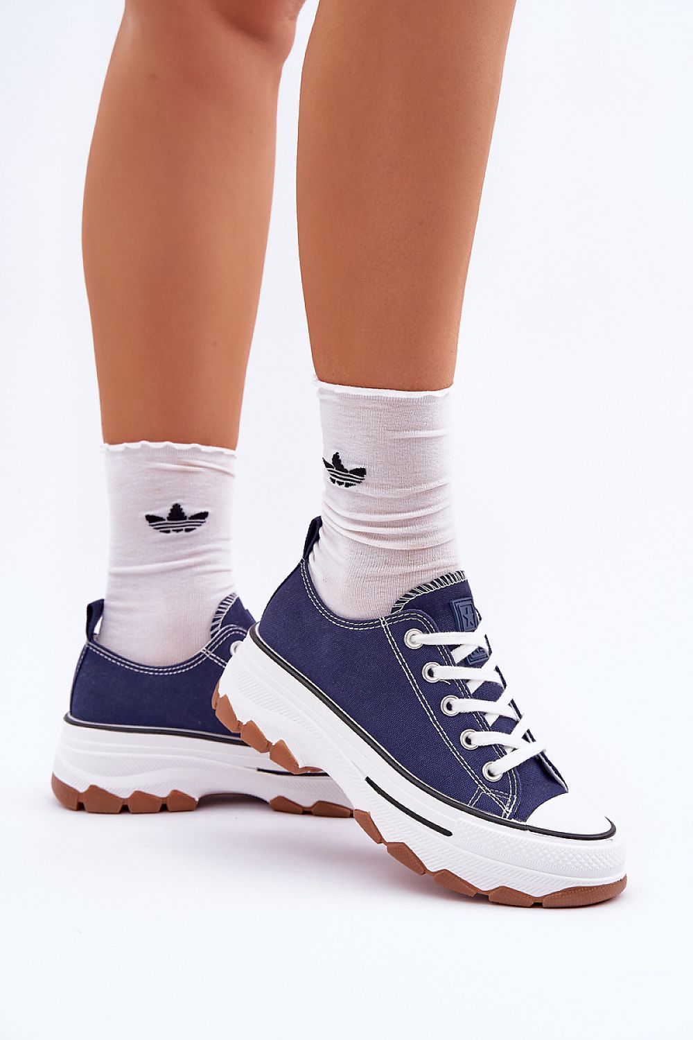 Baskets model 206798 Step in style