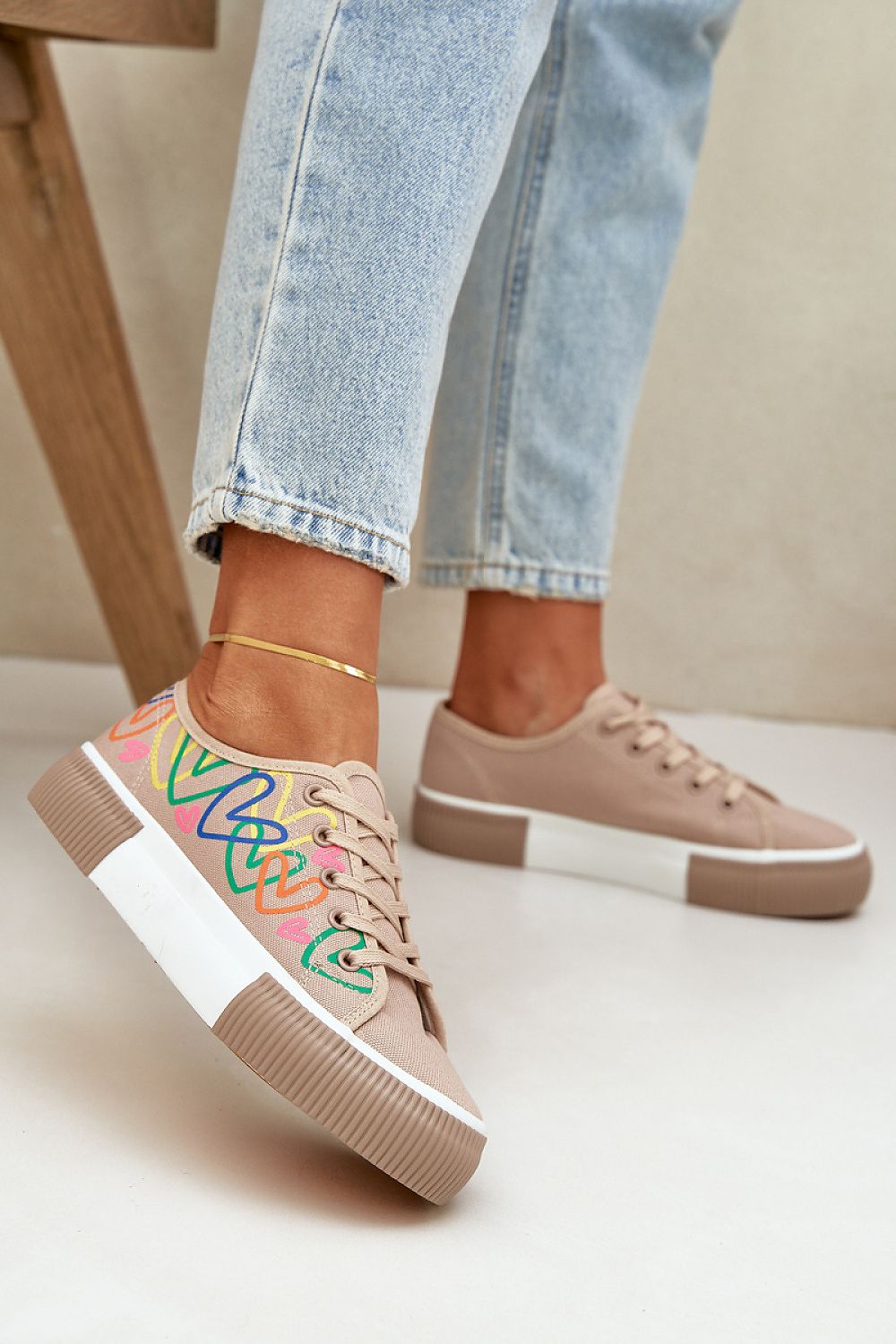 Baskets model 206799 Step in style