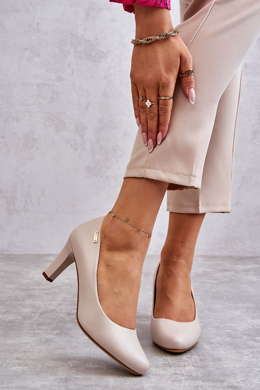 Escarpins talon large model 206815 Step in style