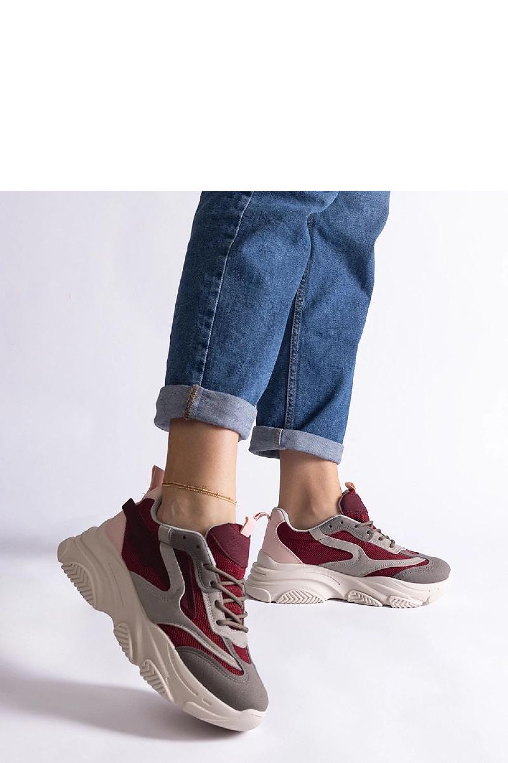 Baskets model 207143 Solea
