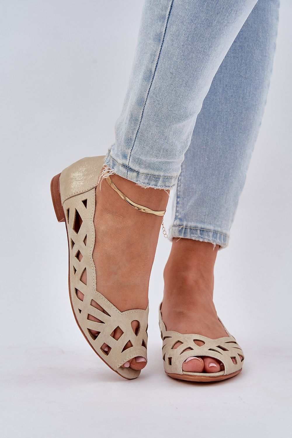 Ballerine model 208802 Step in style