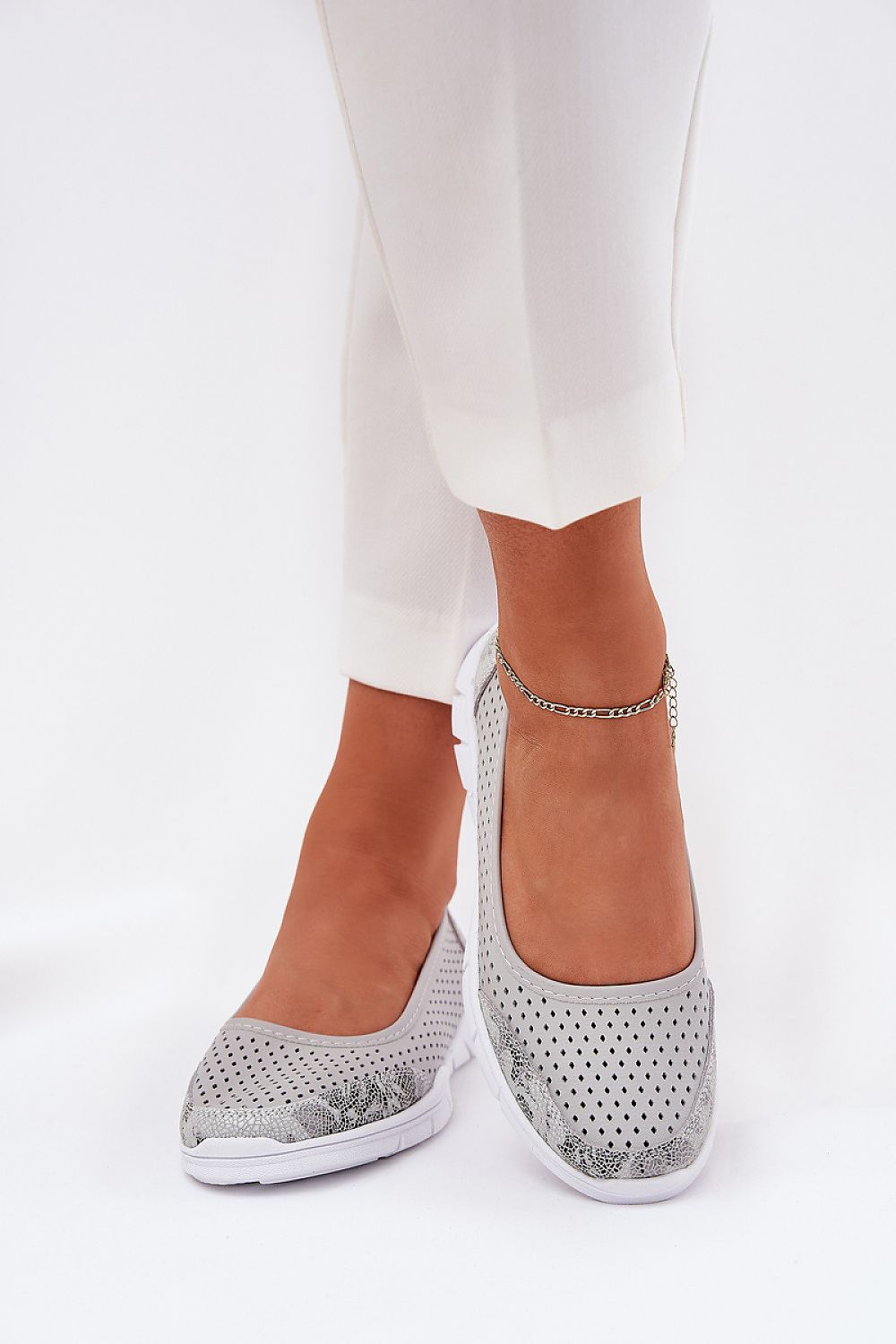 Ballerine model 209043 Step in style