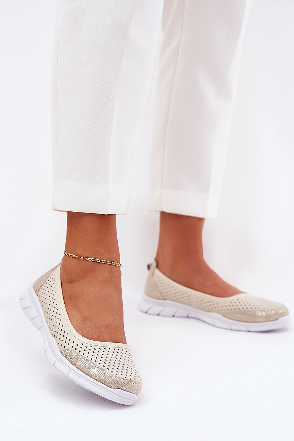 Ballerine model 209044 Step in style