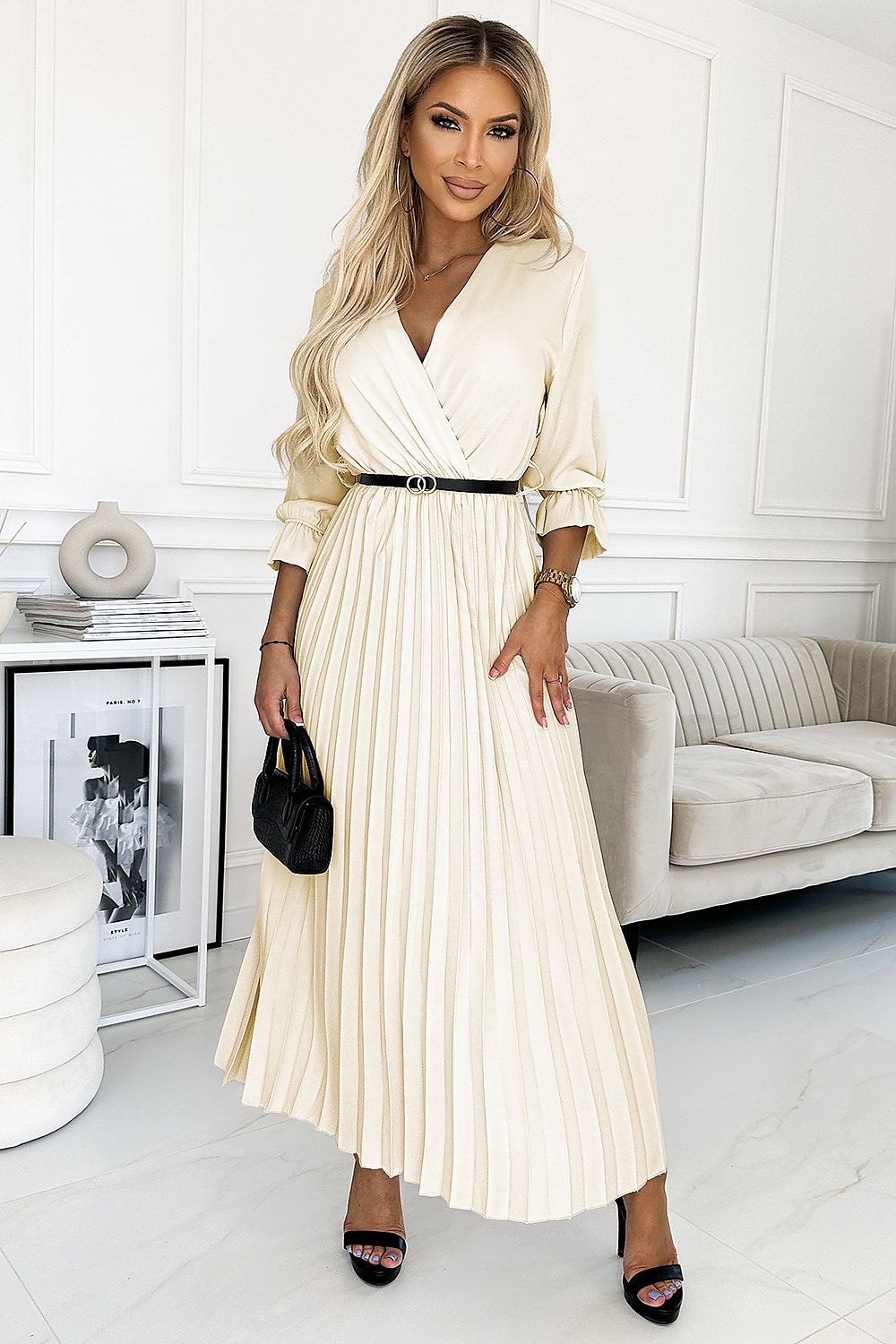 Robe de cocktail model 209606 Numoco