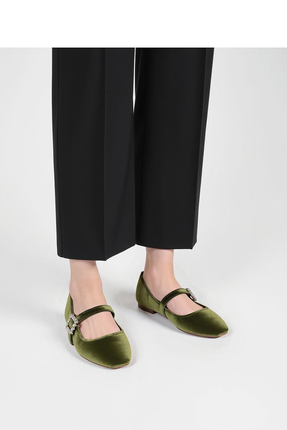 Ballerine model 210298 Inello