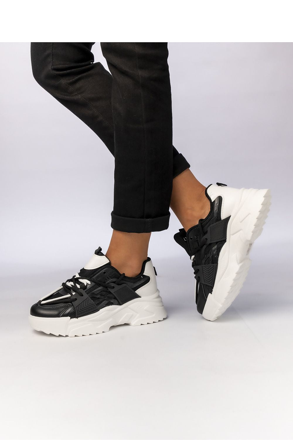 Chaussures de sport model 210584 Inello