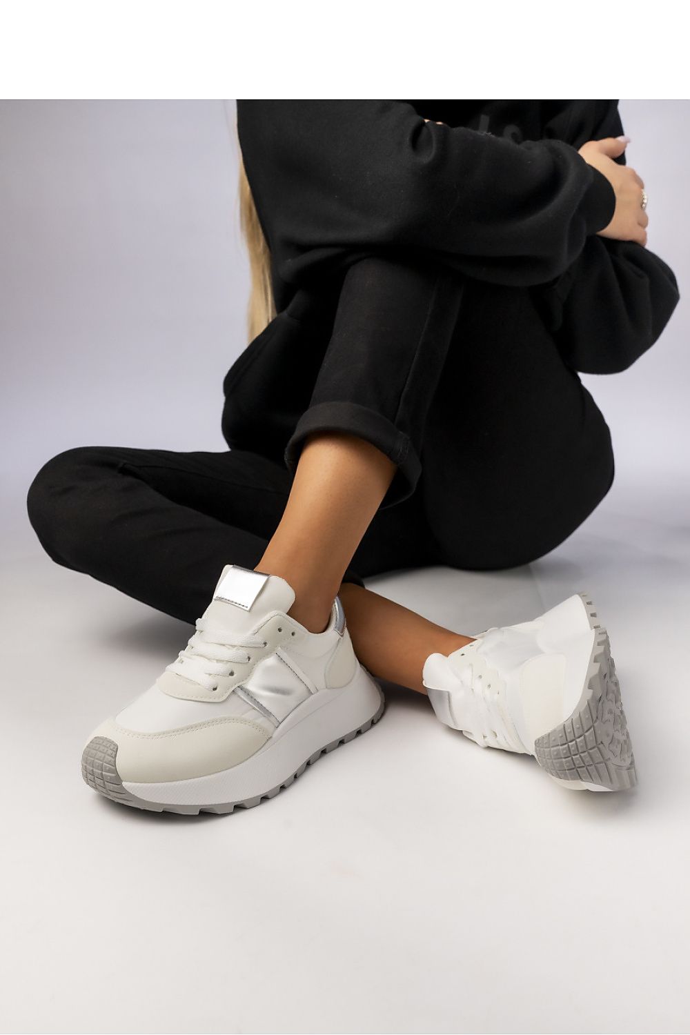 Chaussures de sport model 210588 Inello