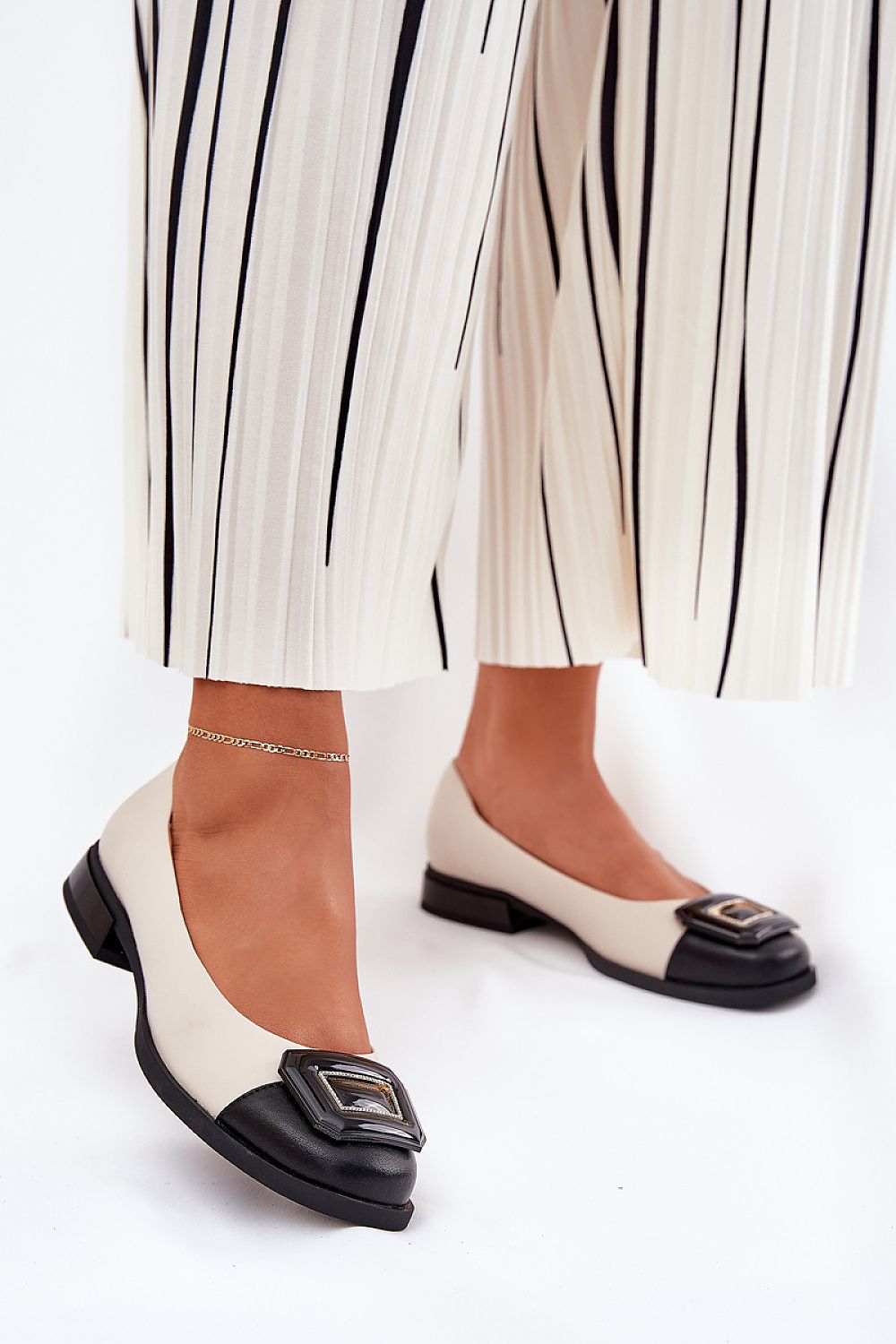Ballerine model 210687 Step in style