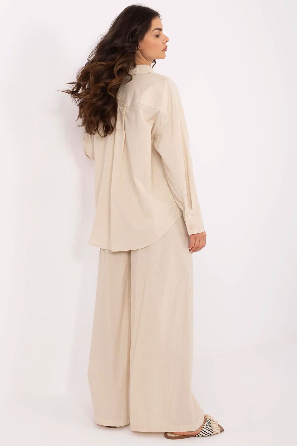 L`ensemble model 210870 NM