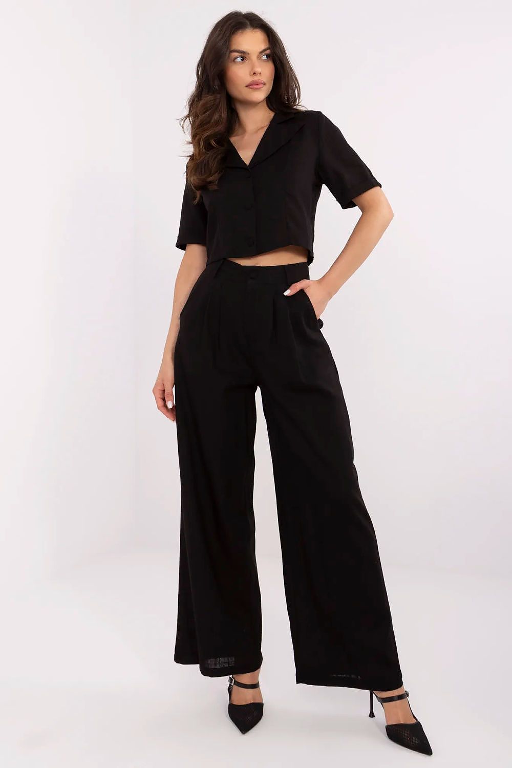 L`ensemble model 211198 NM
