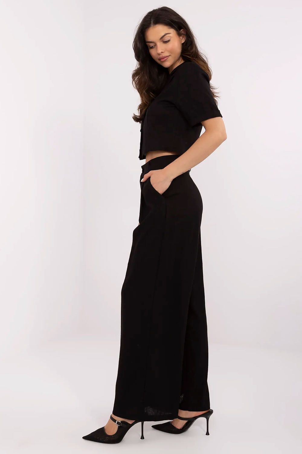 L`ensemble model 211198 NM