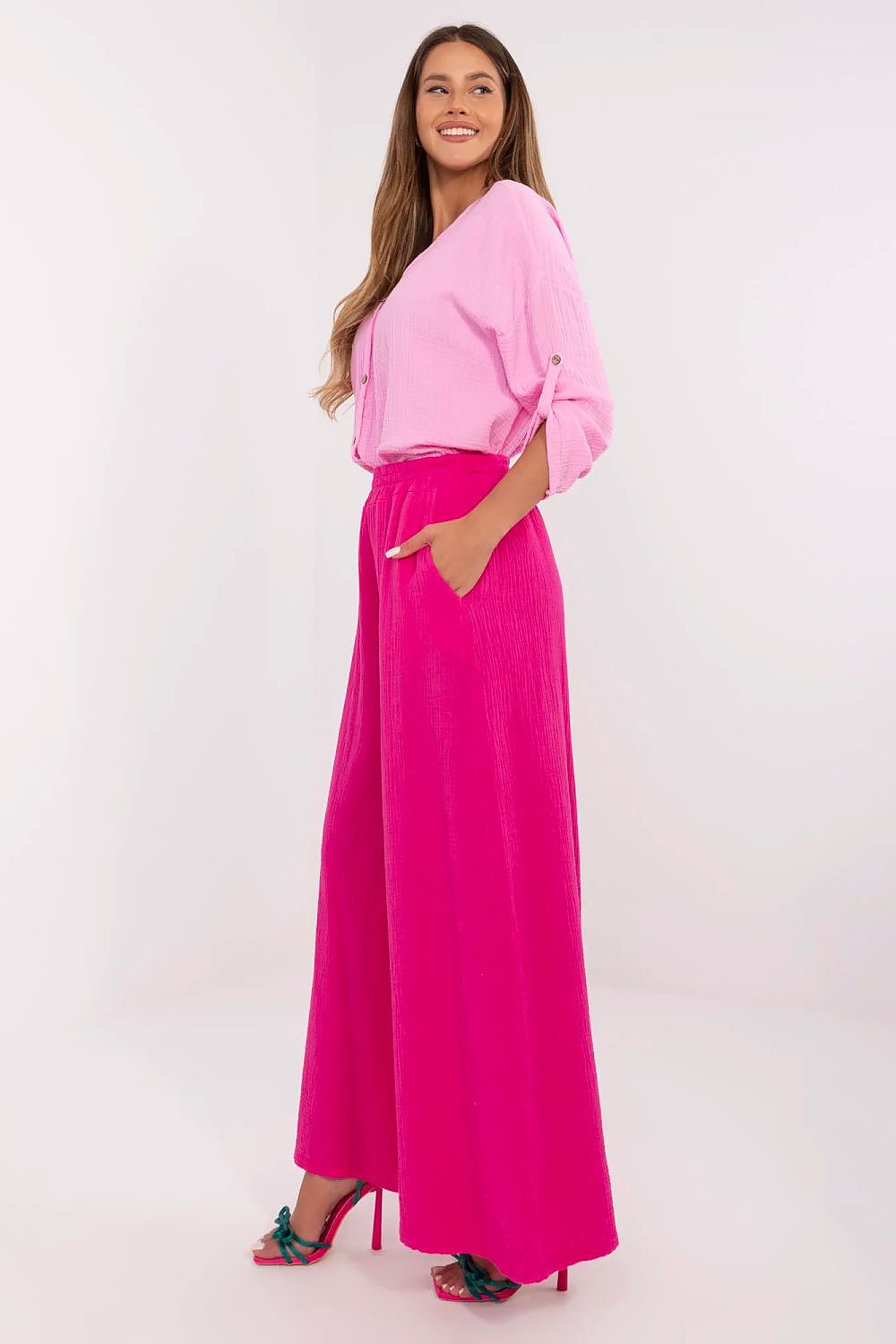 Pantalon femme model 211270 Italy Moda