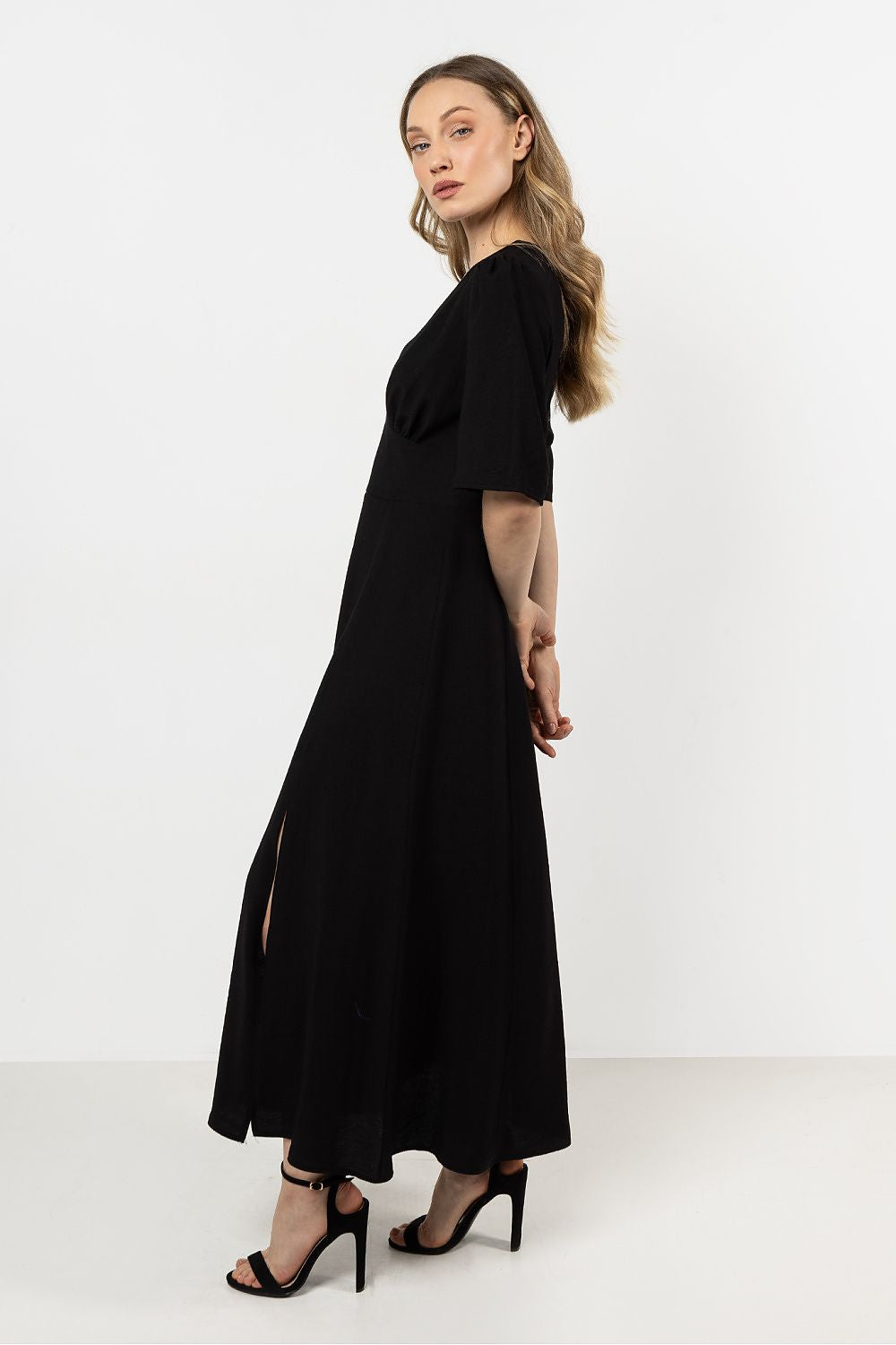 Robe de jour model 212215 awama