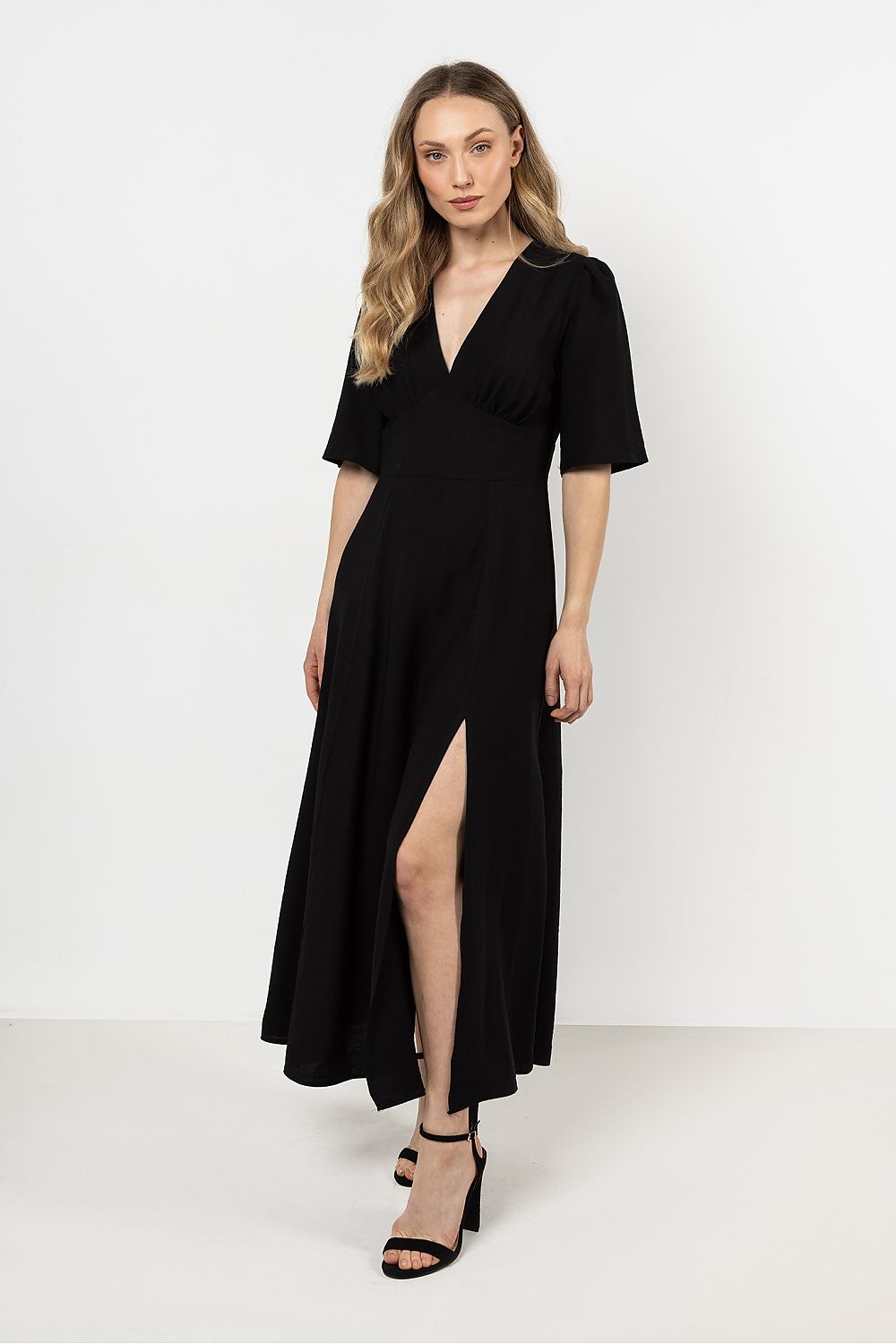 Robe de jour model 212215 awama