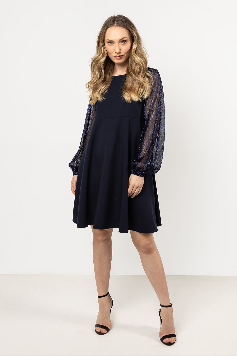 Robe de soirée model 212224 awama