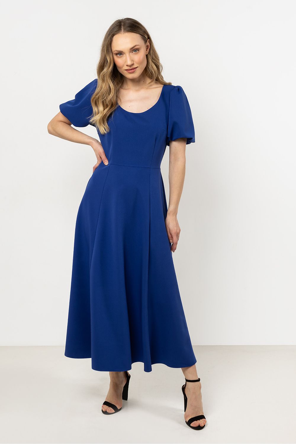 Robe de jour model 212235 awama