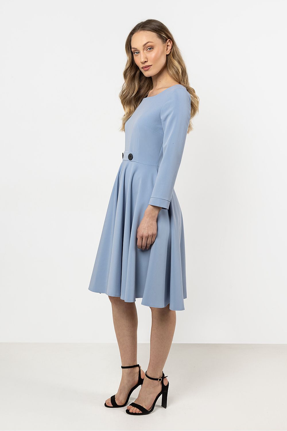 Robe de jour model 212240 awama