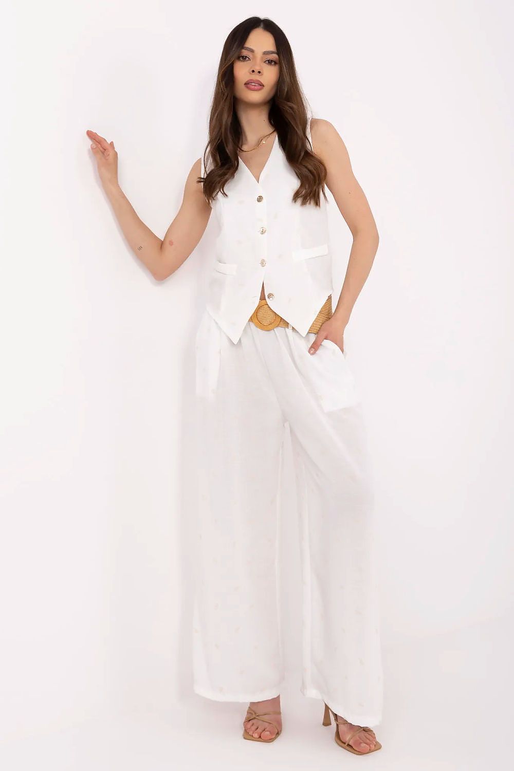 L`ensemble model 212299 Italy Moda