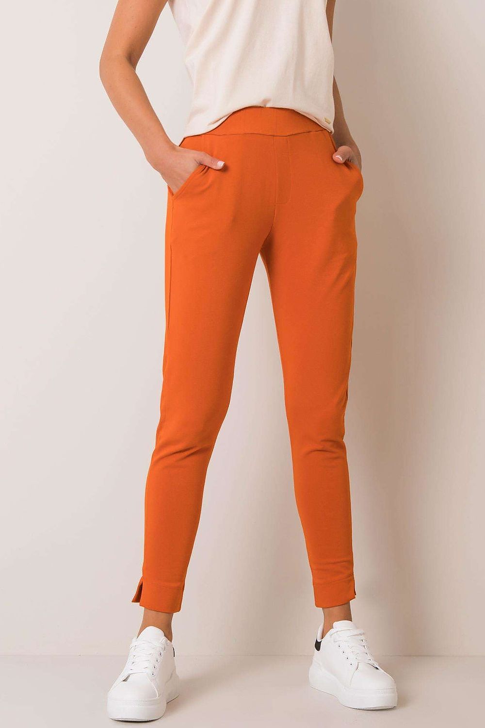 Pantalon survêtement model 166243 BFG
