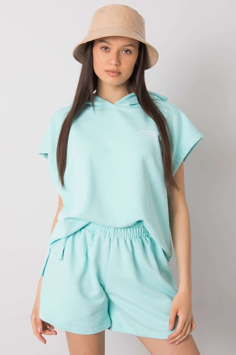 L`ensemble model 168929 Rue Paris