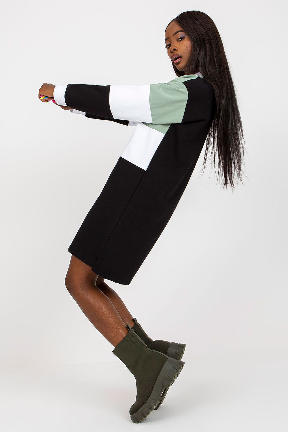 Robe de jour model 169462 Rue Paris