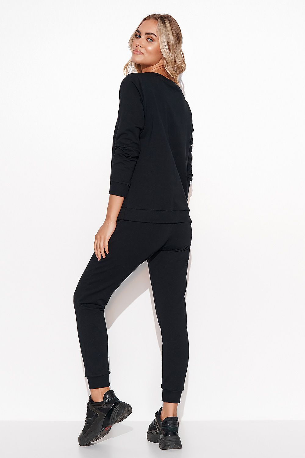 L`ensemble model 169593 Makadamia