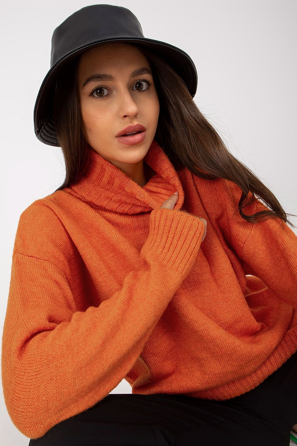 Col roulé model 171275 Rue Paris