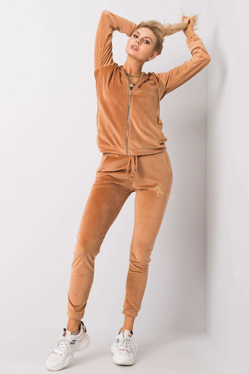 L`ensemble model 173390 Relevance