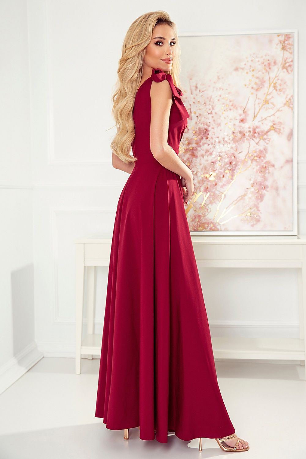 Robe longue model 175009 Numoco