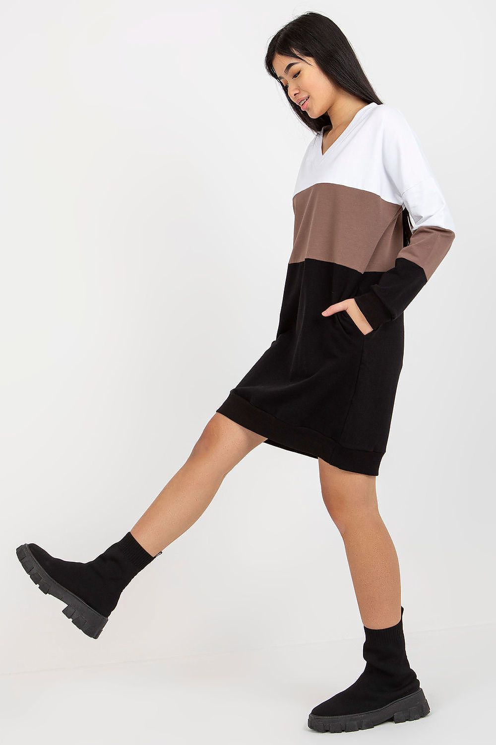 Robe de jour model 175094 Rue Paris