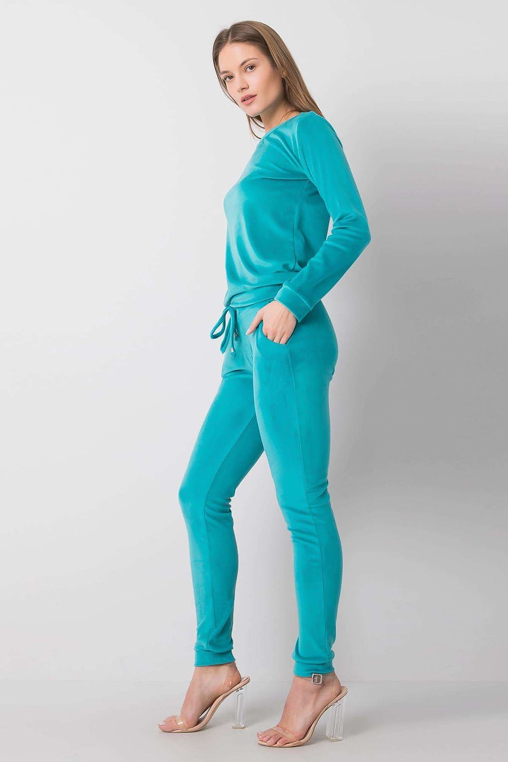 L`ensemble model 175108 Rue Paris