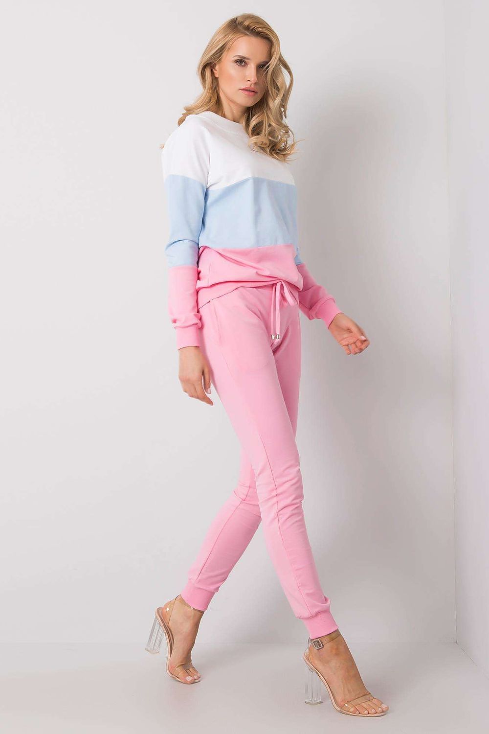 L`ensemble model 175122 Rue Paris
