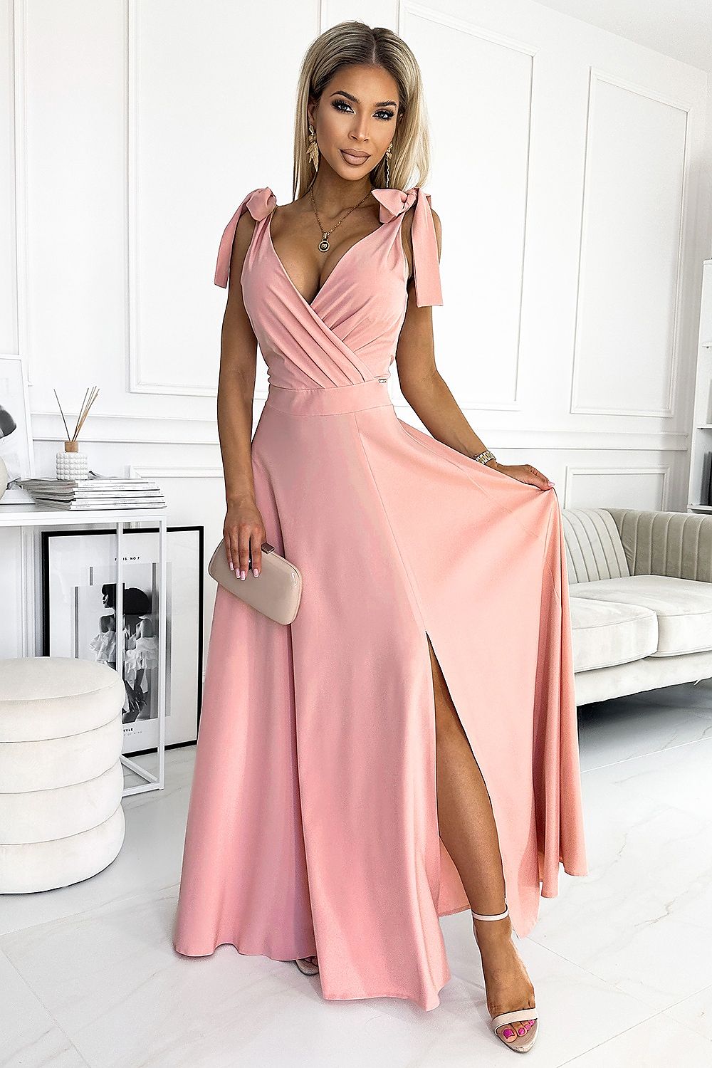 Robe longue model 177063 Numoco
