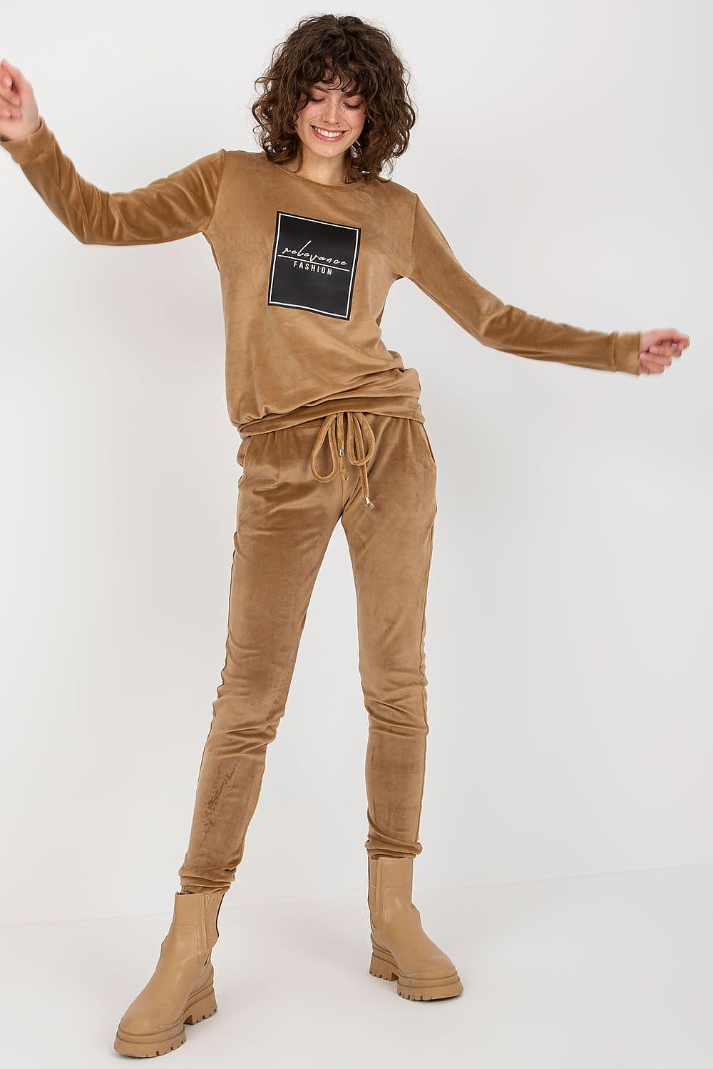 L`ensemble model 177073 Relevance