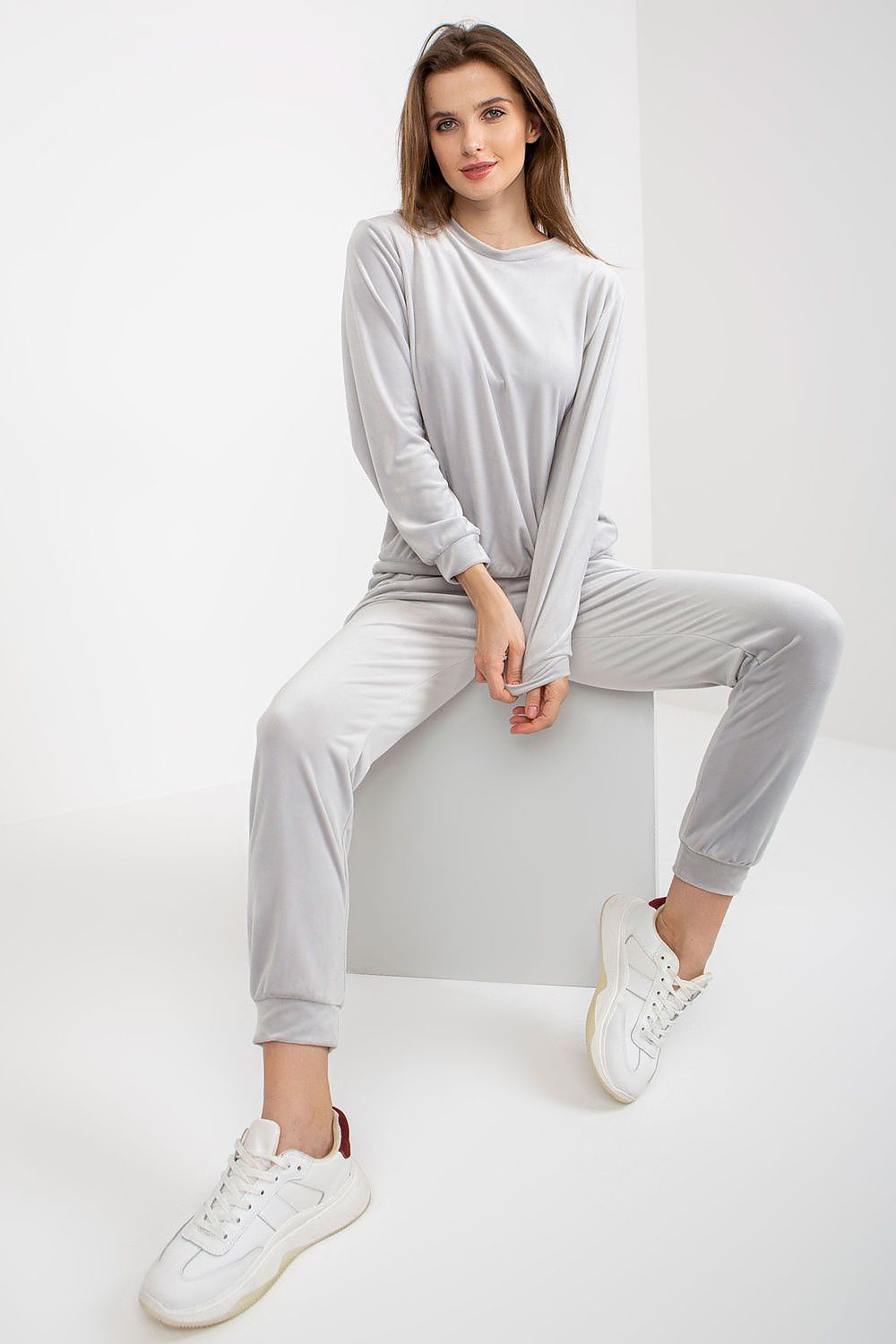 L`ensemble model 177911 Rue Paris