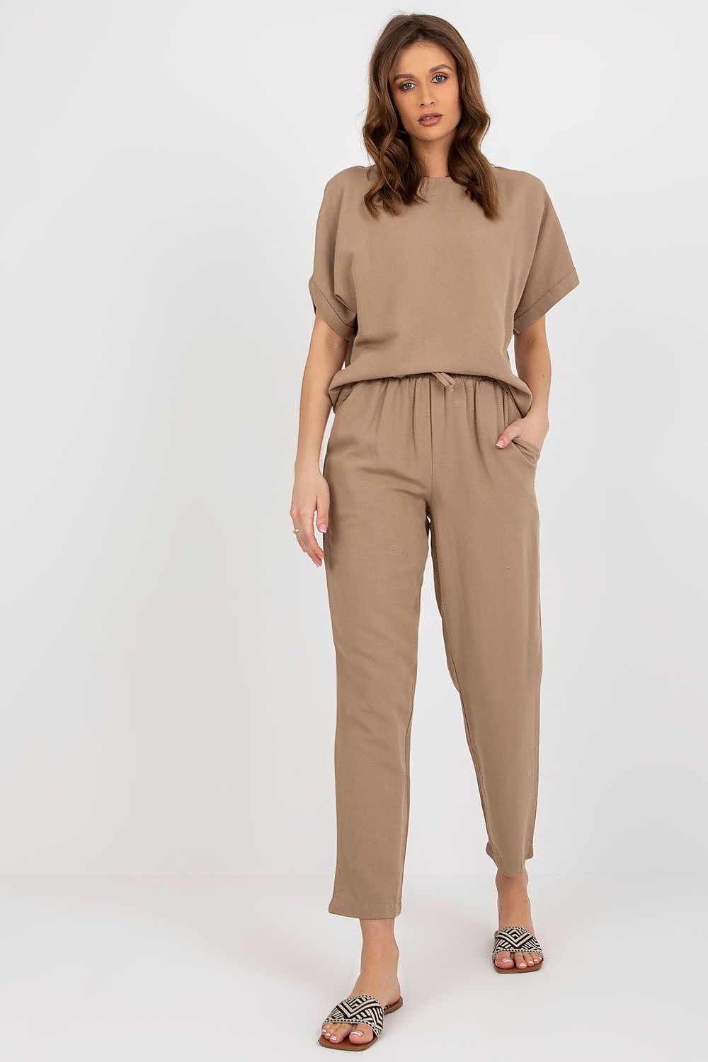 L`ensemble model 179028 Rue Paris