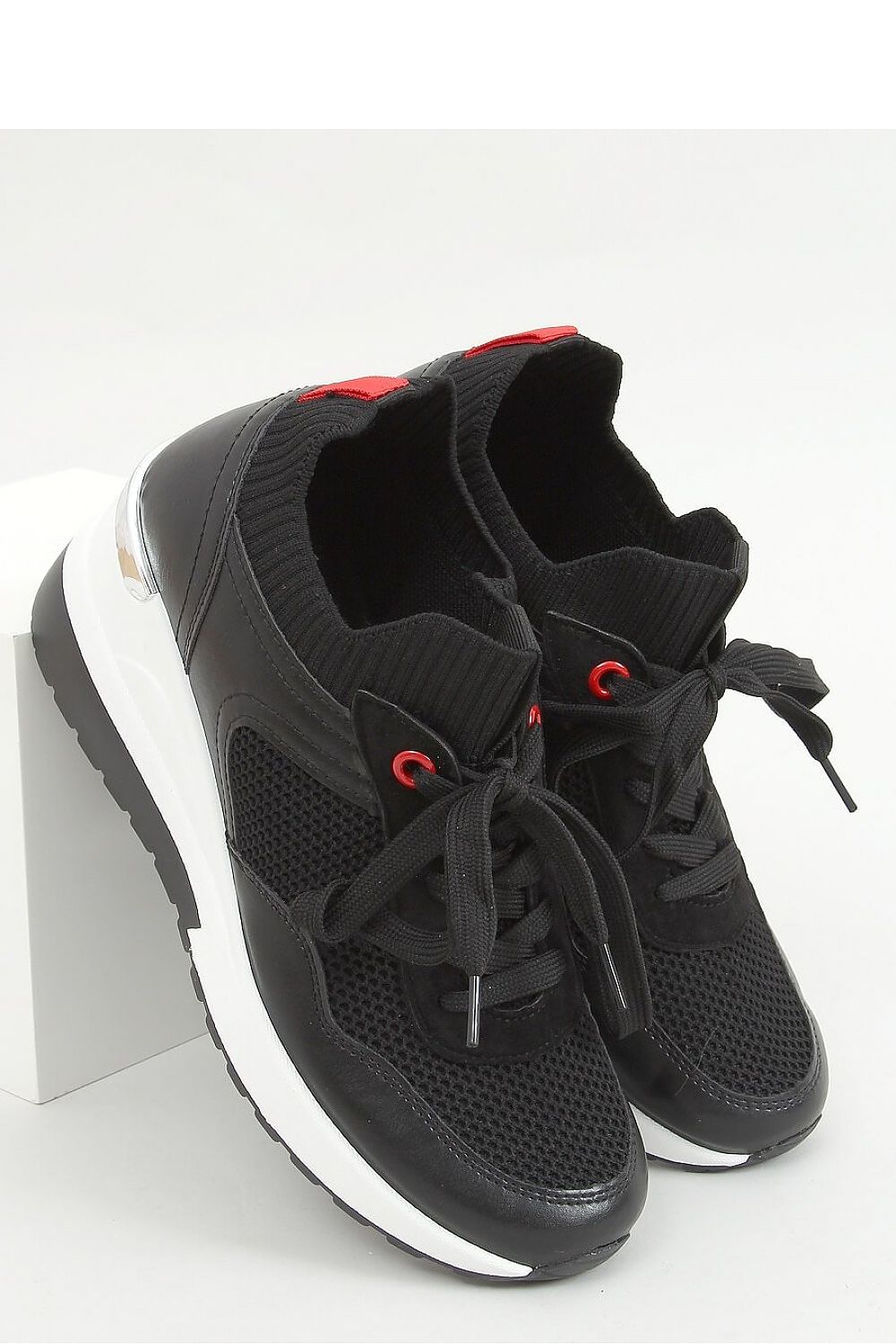 Chaussures de sport model 179169 Inello