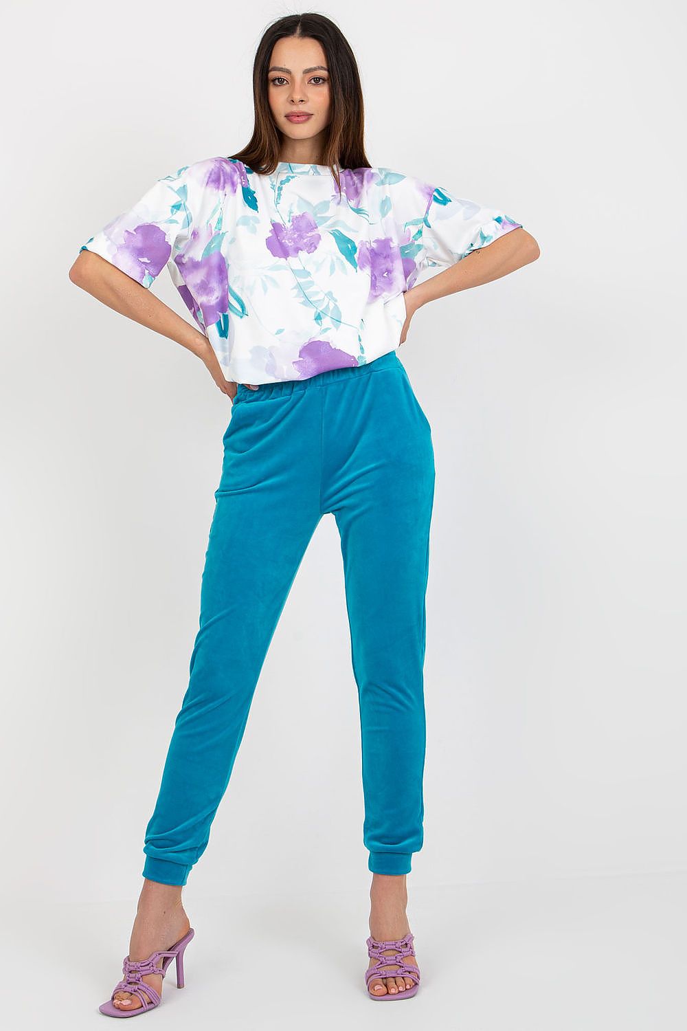 L`ensemble model 180210 Rue Paris