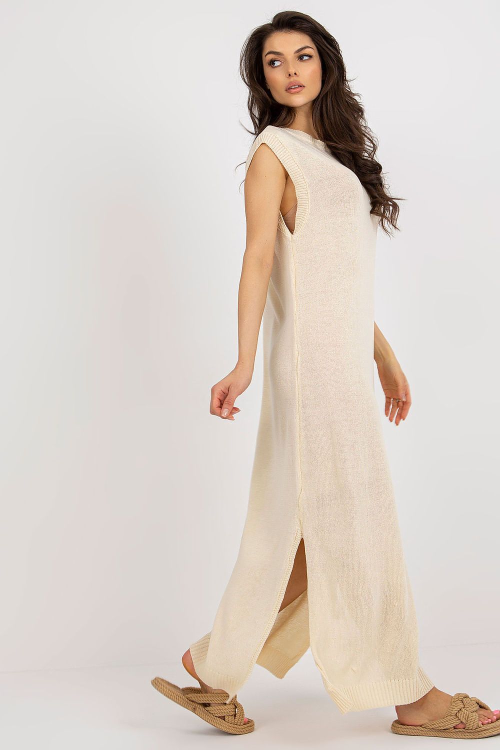 Robe de plage model 181536 Badu